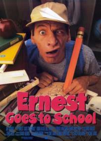Ernest Vai a Escola